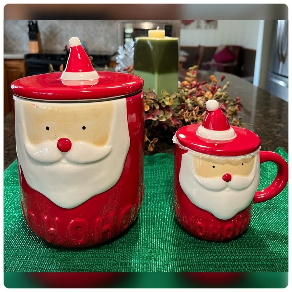Magenta Home-NIB-Ceramic Santa Canister & Mug Set - Picture 2 of 7
